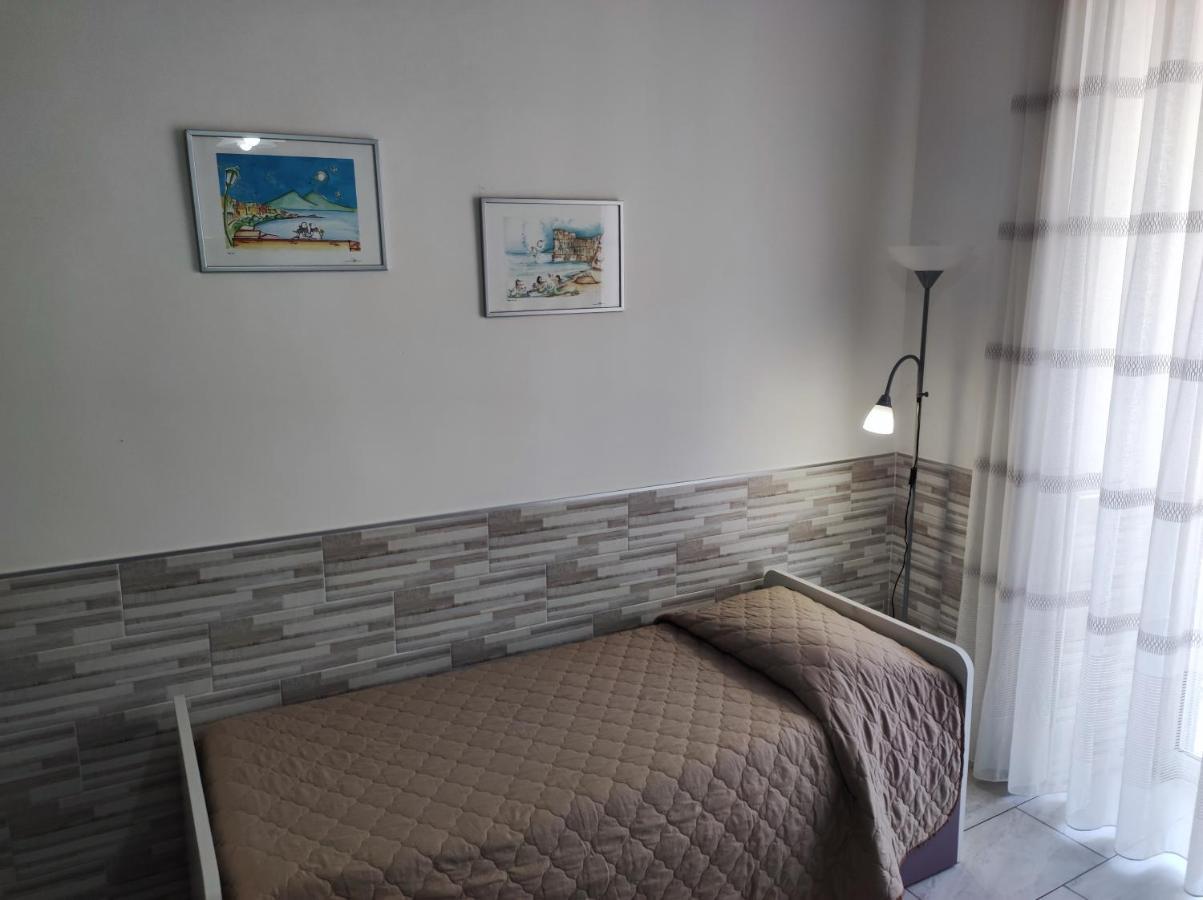 Casa Al Porto Apartment Napoli Bagian luar foto